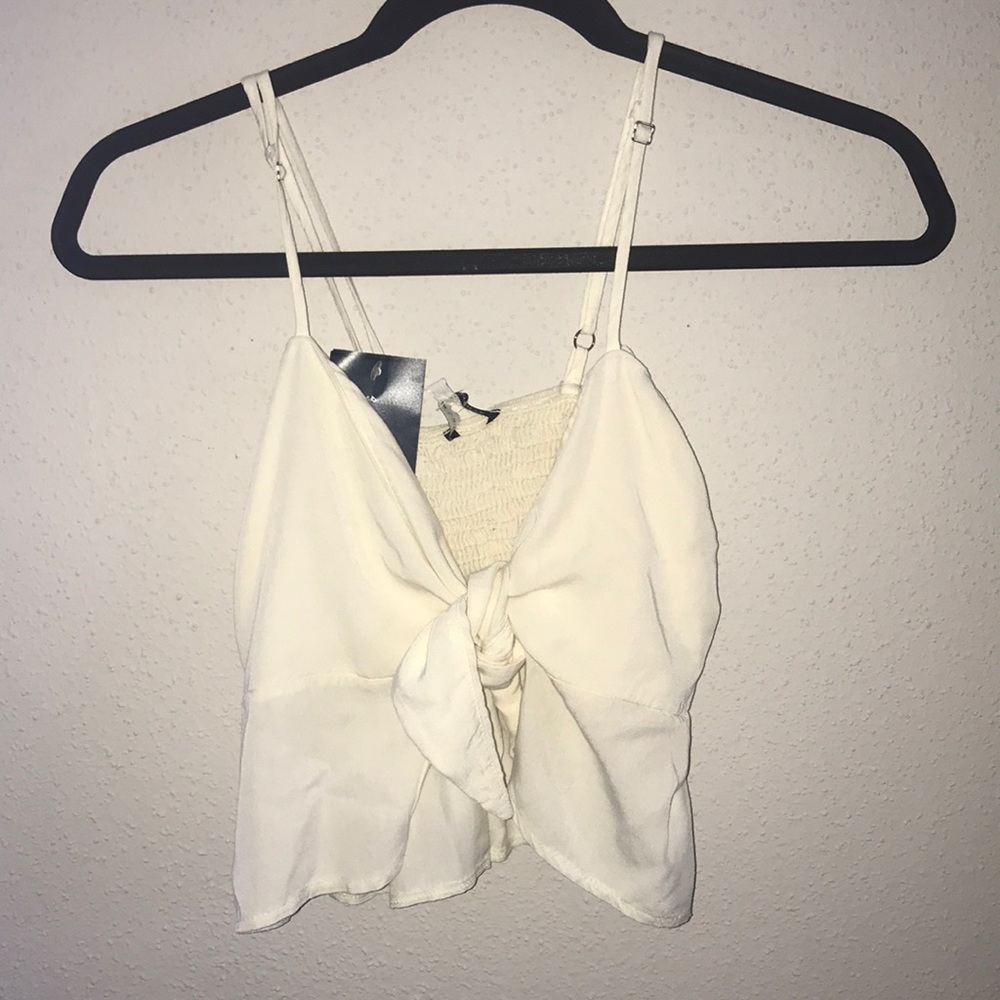 Brandy Melville Nodo Panna Top